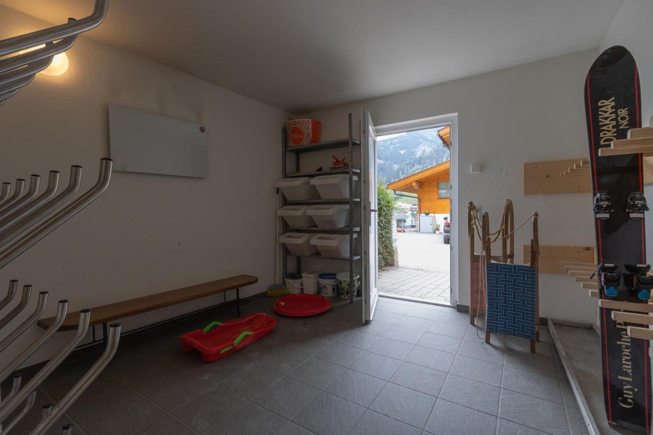 Haus Almkreek Apartamento Kaprun Exterior foto